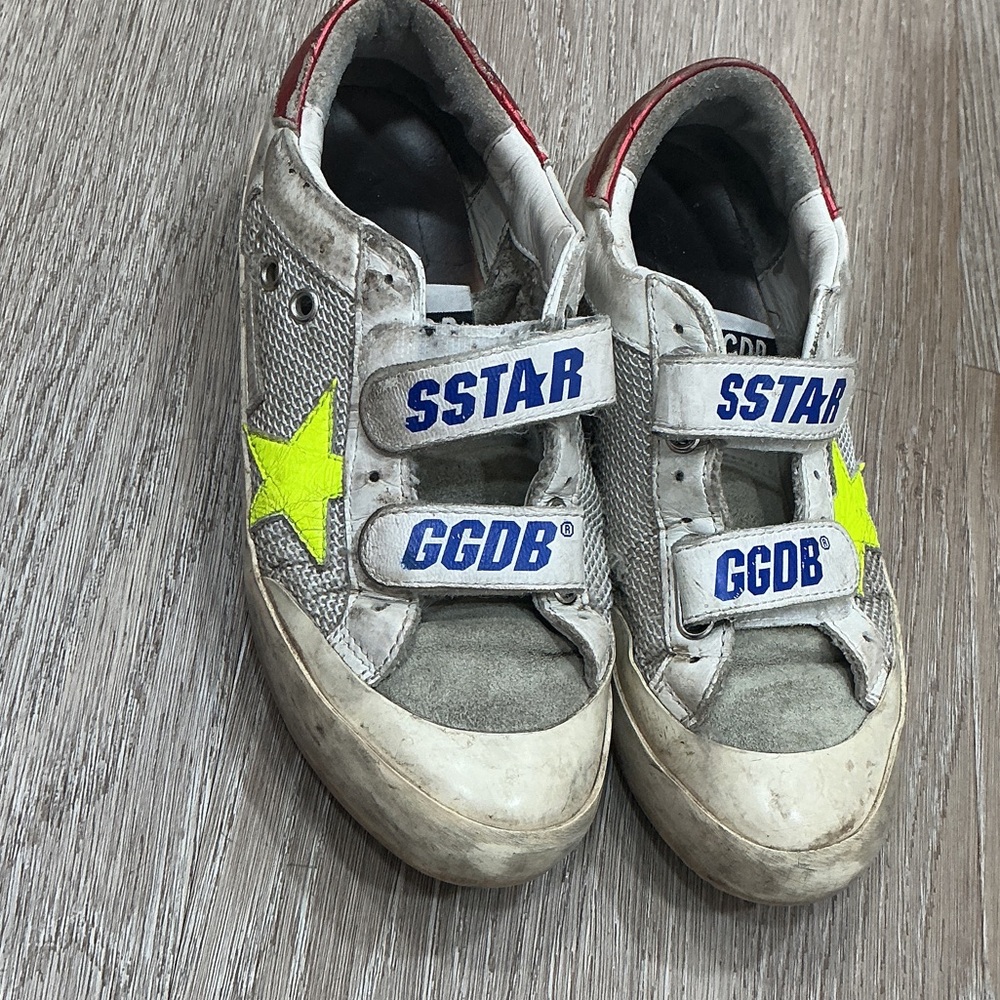 Golden Goose Kids Sneakers with Yellow Star and Red Accents
